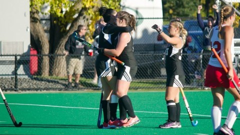 Izzie Delario’s late goal secures win for UMass field hockey