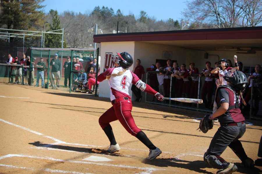 UMass softball looks for three more wins at GW this weekend
