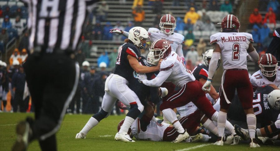 UMass defense turns in best performance of the season in win over UConn