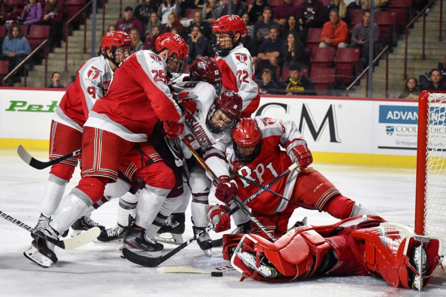 Flaherty%3A+Grinder+win+good+for+UMass%2C+freshmen+in+first+game