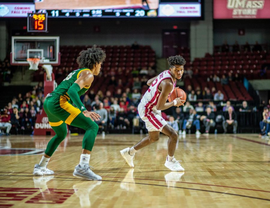 UMass suffers first conference loss of the season in double OT to George Mason