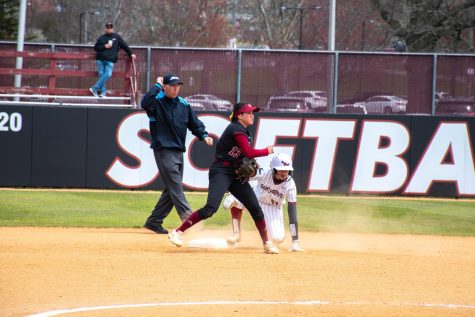 UMass softball loses two late inning leads in the Atlantic 10 tournament