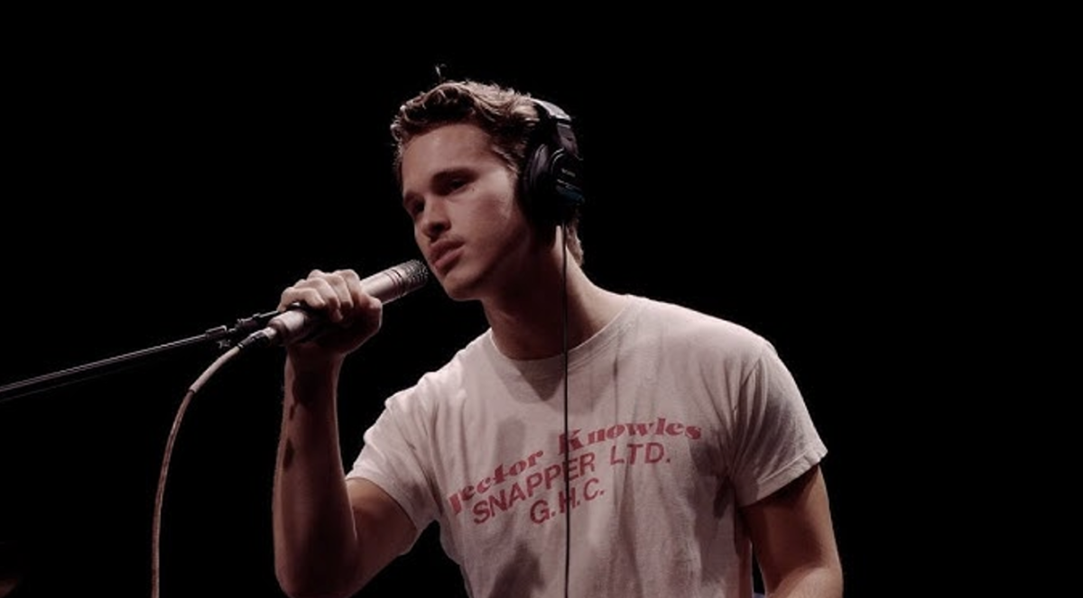 Ryan Beatty turns the stage into a melodic performance of lyrics and instrumentation
