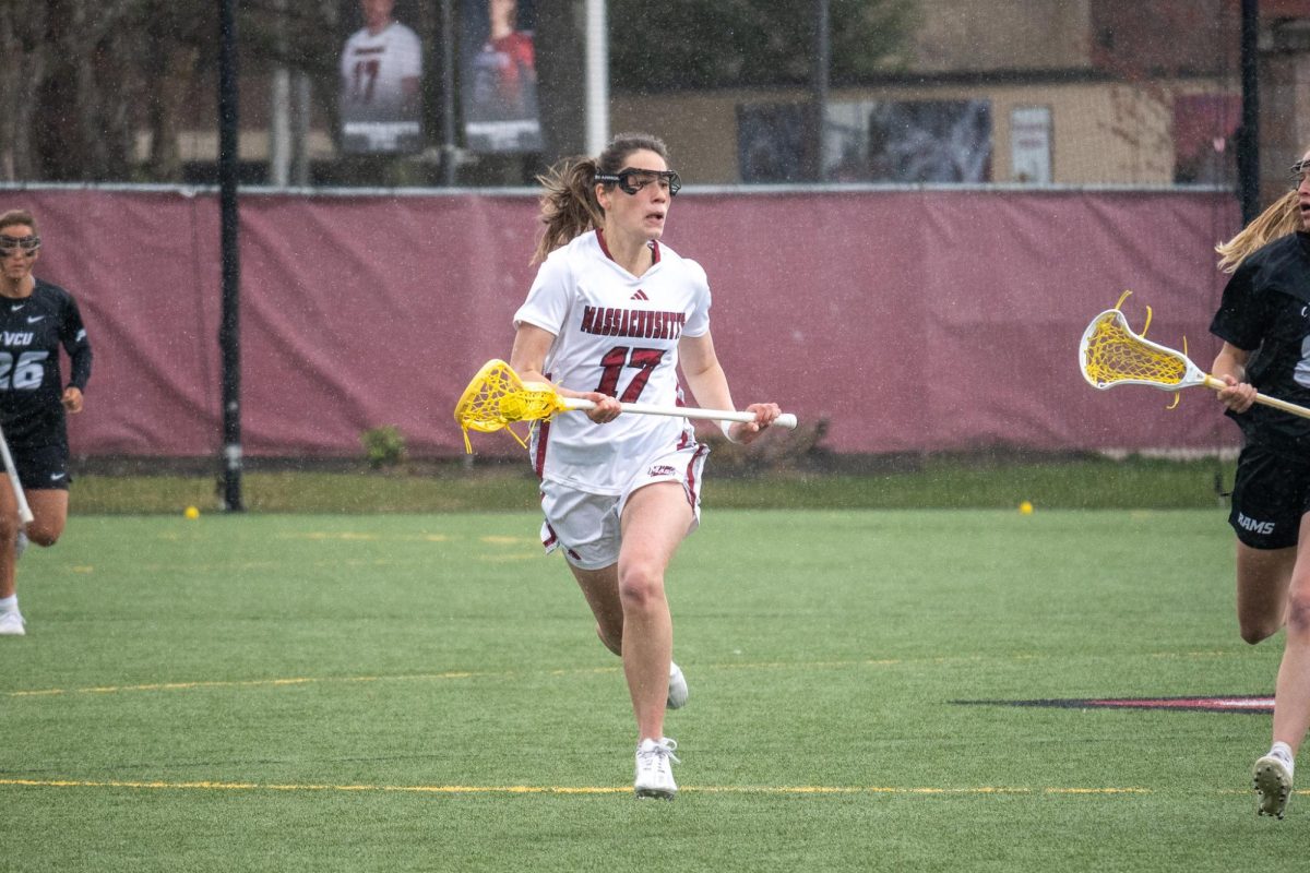UMass+women%E2%80%99s+lacrosse+cruises+past+UConn+in+19-9+victory